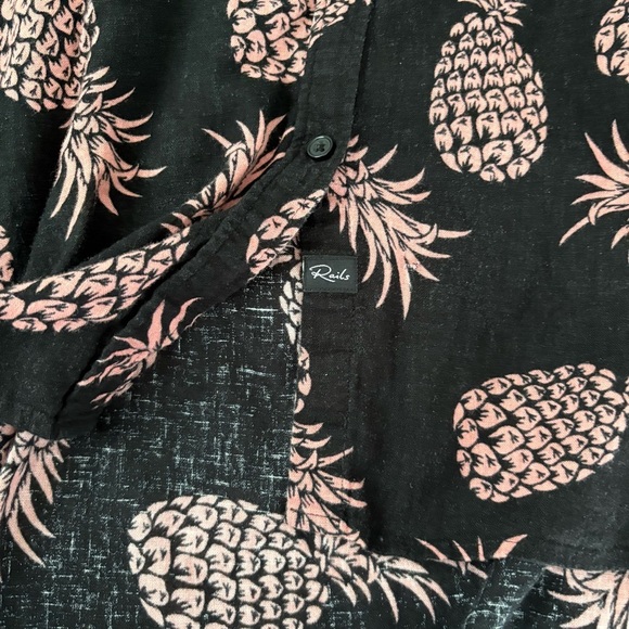 Rails LARGE Linen Blend Button Front Shirt Pink Pineapple Print Whitney Pinya - Picture 5 of 9
